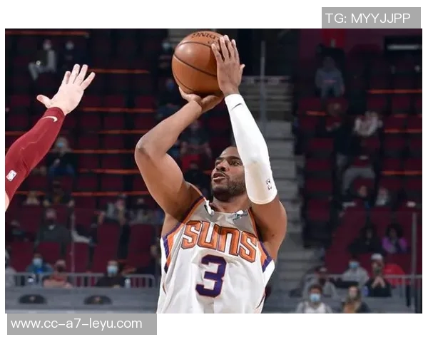 瑞安邓恩谈布克得分能力我们用独特方式助他发挥潜力