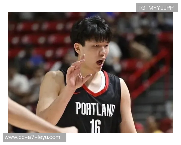 媒体人呼吁开拓者让杨瀚森重返G联赛锻炼提升球技 媒体人呼吁开拓者让杨瀚森重返G联赛锻炼提升球技