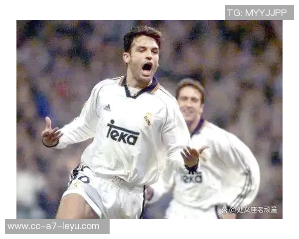 莫伦特斯批评皇马表现失控球员位置不当影响整体发挥 莫伦特斯批评皇马表现失控球员位置不当影响整体发挥